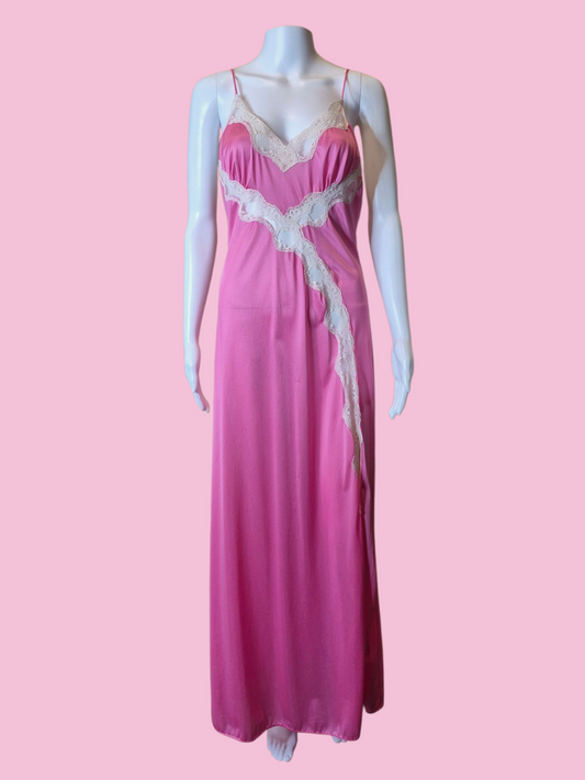 Vintage 60s/70s hot pink nightgown with sheer lace sz M/L