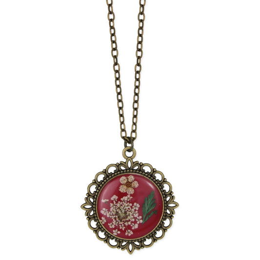 Retro Gold Dried Flower Cameo Necklace