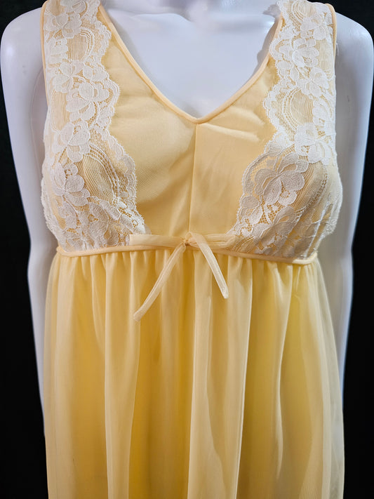 1960s Gragoro Double layer melon orange chiffon Negligee