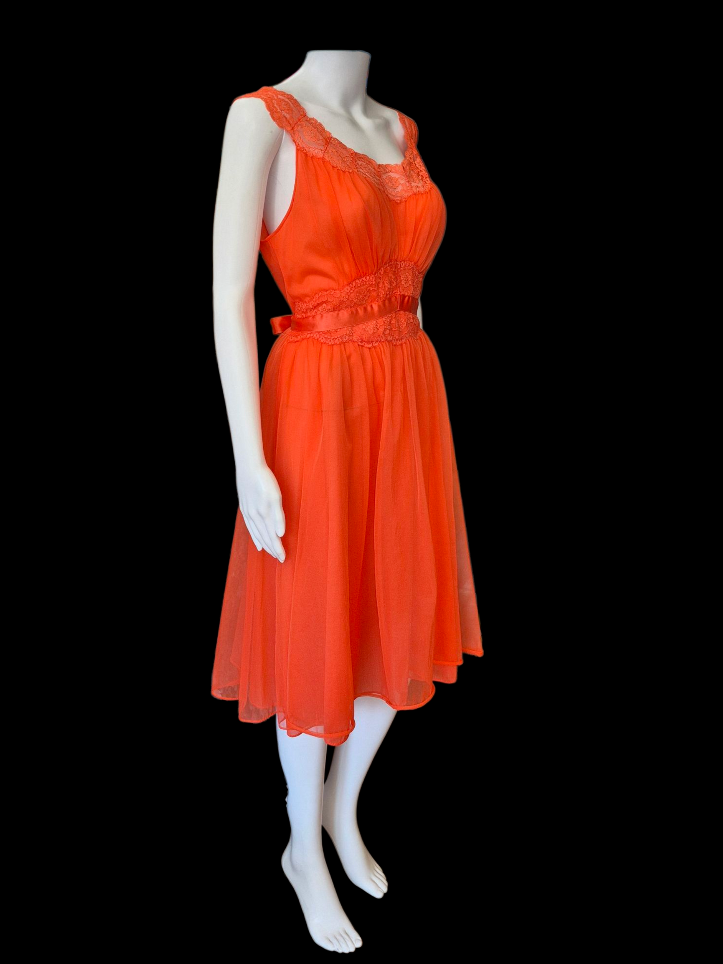 Vintage 1950s Vanity Fair Red Chiffon Negligee & Peignoir set