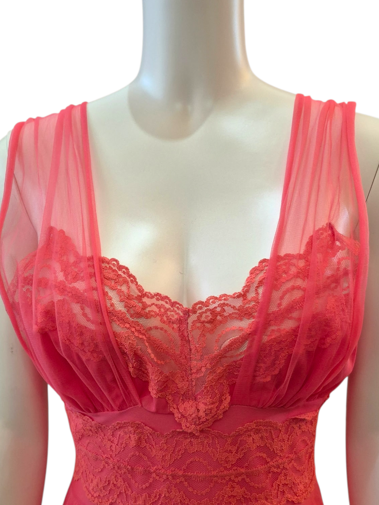 Vintage 1950s Coral Pink Nightgown with Lace Bodice  M/L
