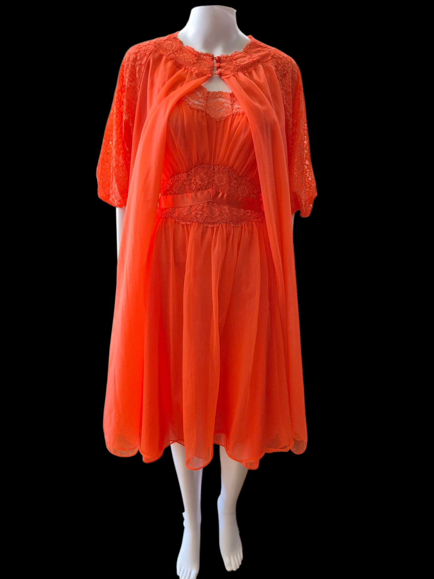 Vintage 1950s Vanity Fair Red Chiffon Negligee & Peignoir set