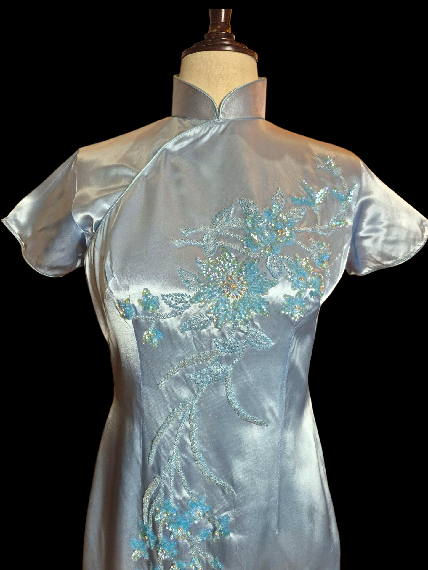 Vintage 1950s Blue Satin Qipao Dress with Sequin Floral design sz M/L