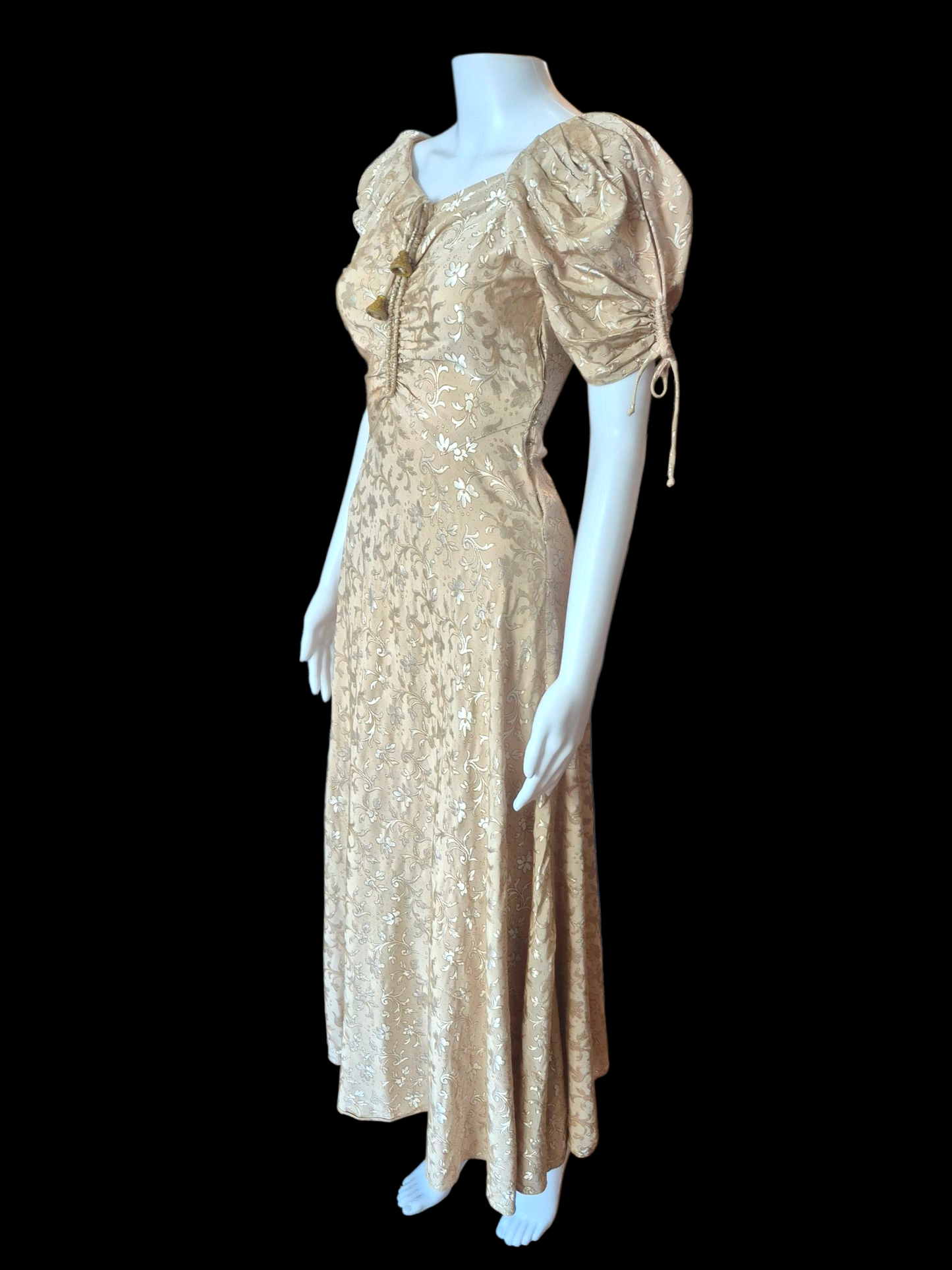 Vintage 1930s Golden Ivory Brocade Evening Gown sz S