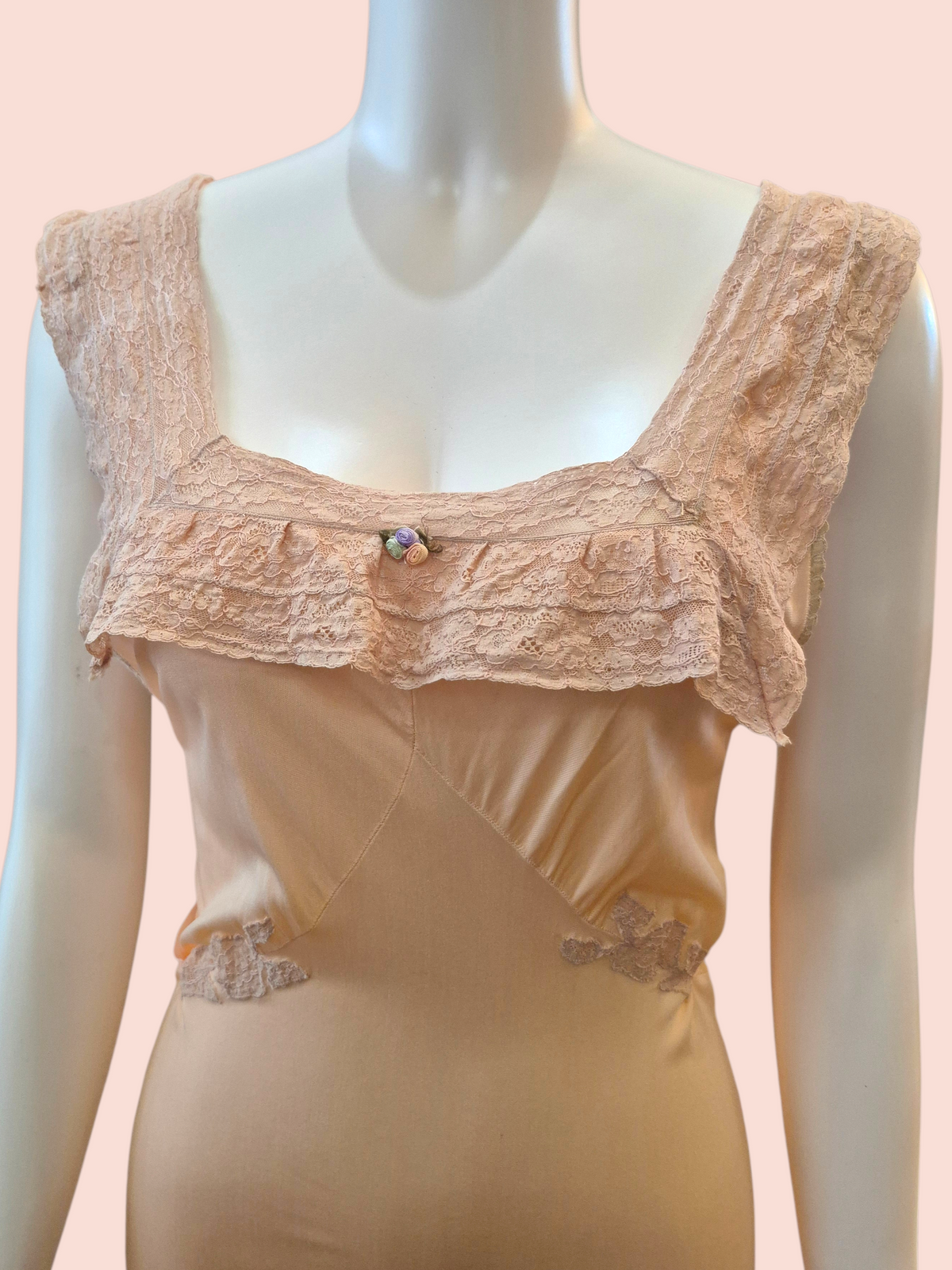 Vintage 1930s Peach Rayon Jersey Knit Nightgown with Lace Trim