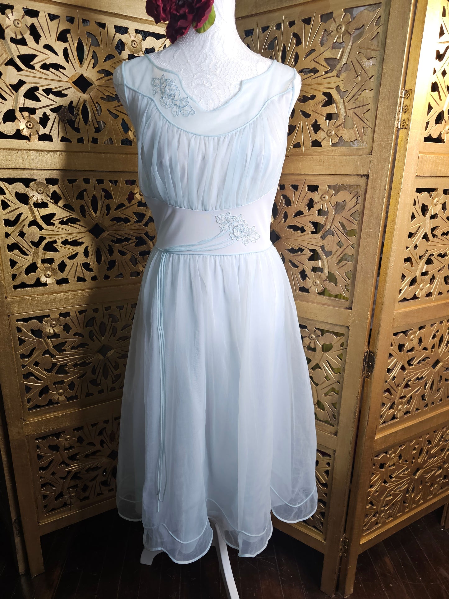 Vintage 1950s Pastel Blue Vanity chiffon Negligee with Floral Embroidery