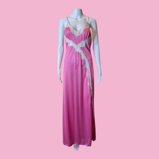 Vintage 60s/70s hot pink nightgown with sheer lace sz M/L